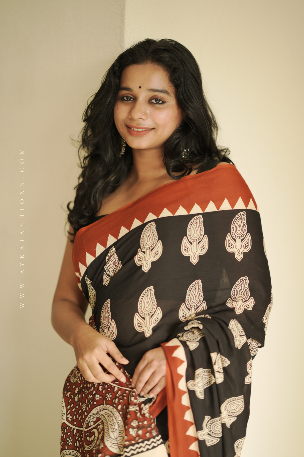 Ayka Mṛdu – The Mul Cotton Saree Edit | Soft as Comfort. Strong as Her