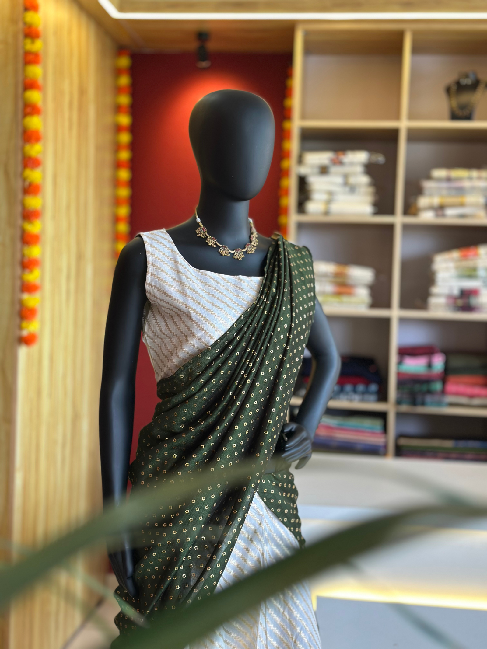 Dhavani Set – Traditional Elegance from Ayka Fashions