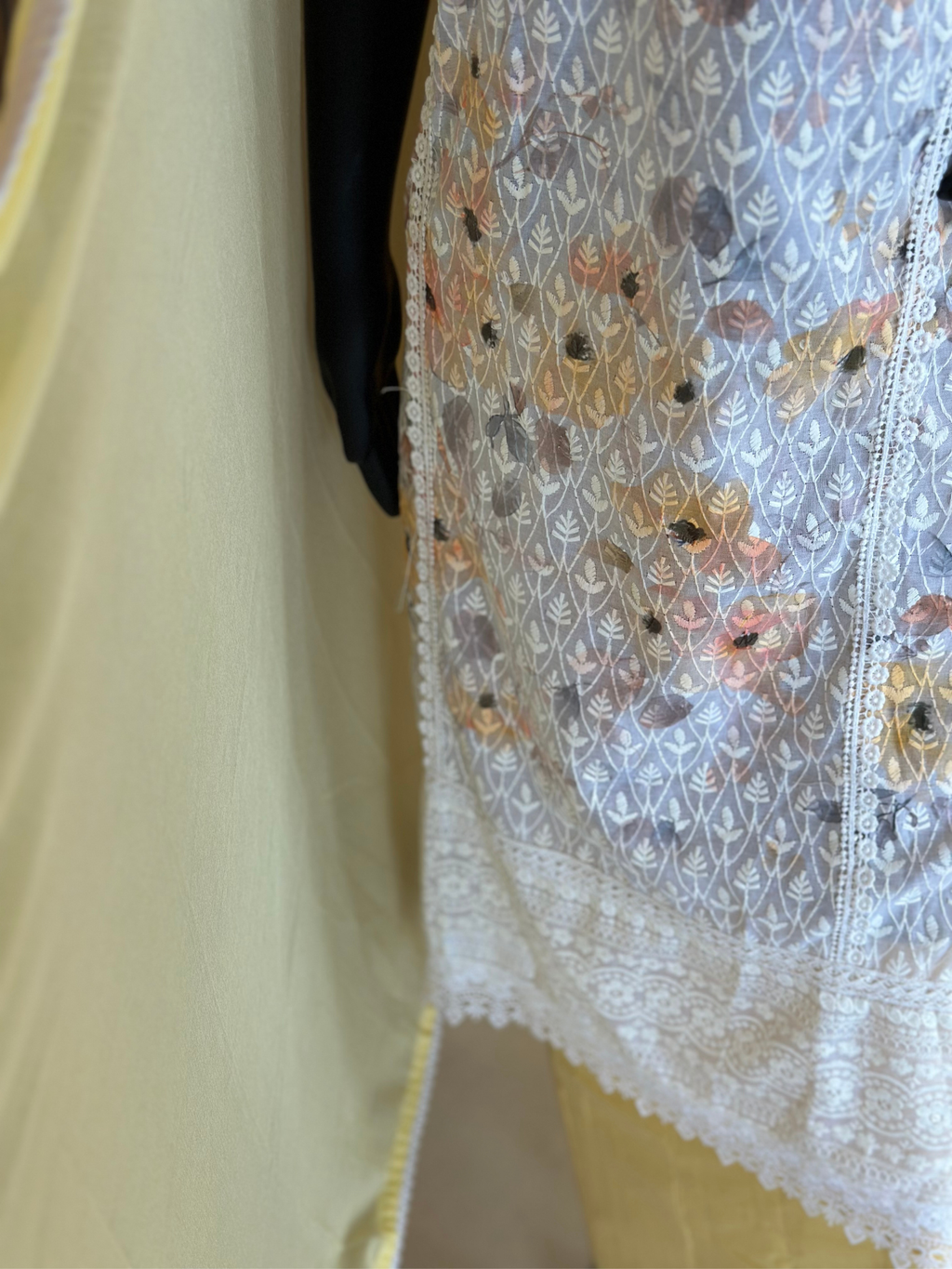 Hakoba Floral Printed Churidar Material