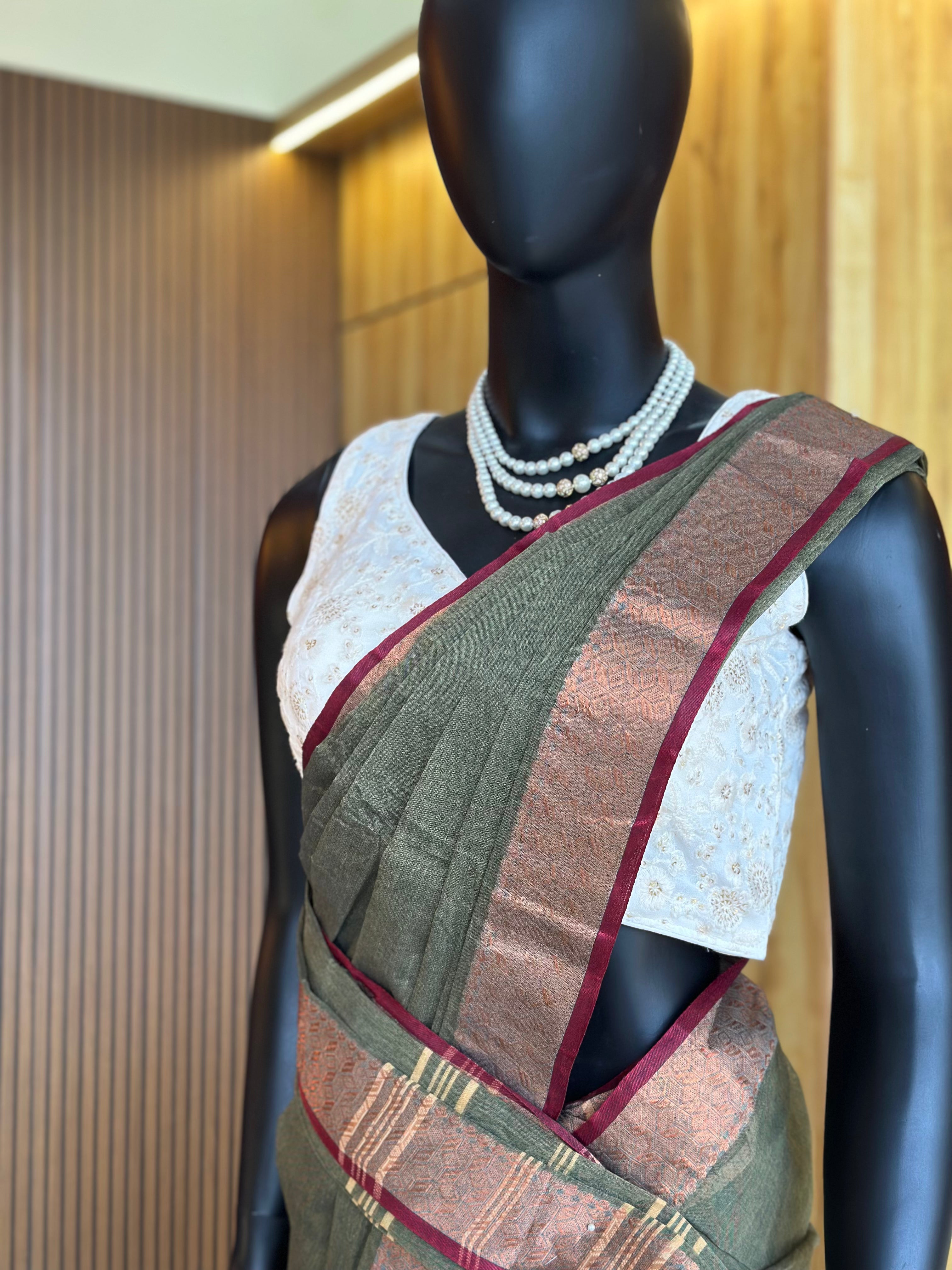 Bengal Kumari Cotton Saree – Everyday Elegance in Pure Comfort