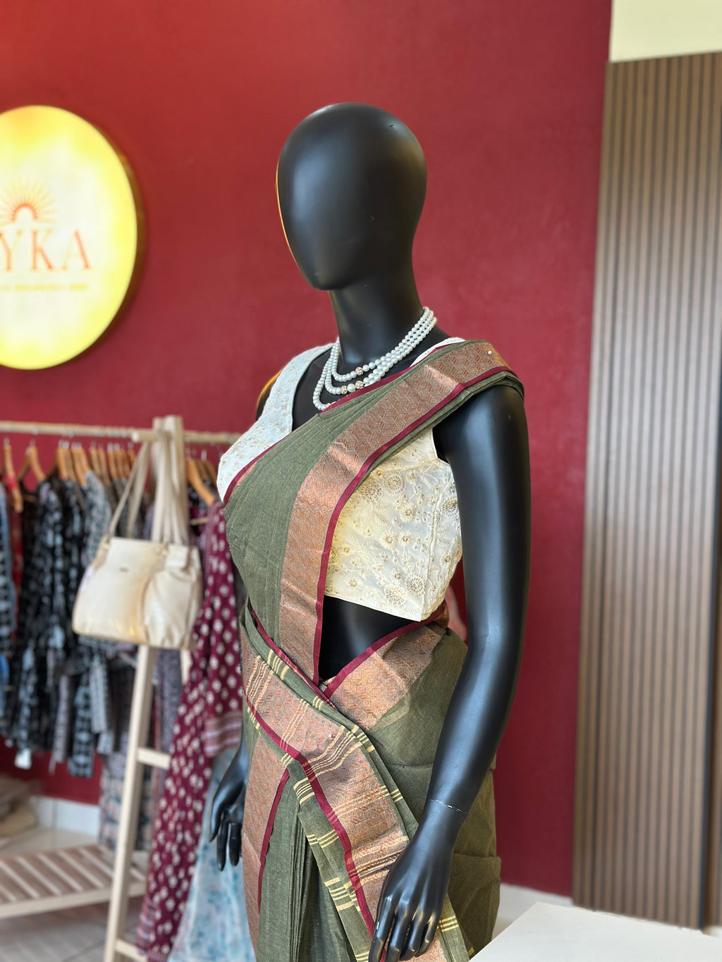 Bengal Kumari Cotton Saree – Everyday Elegance in Pure Comfort