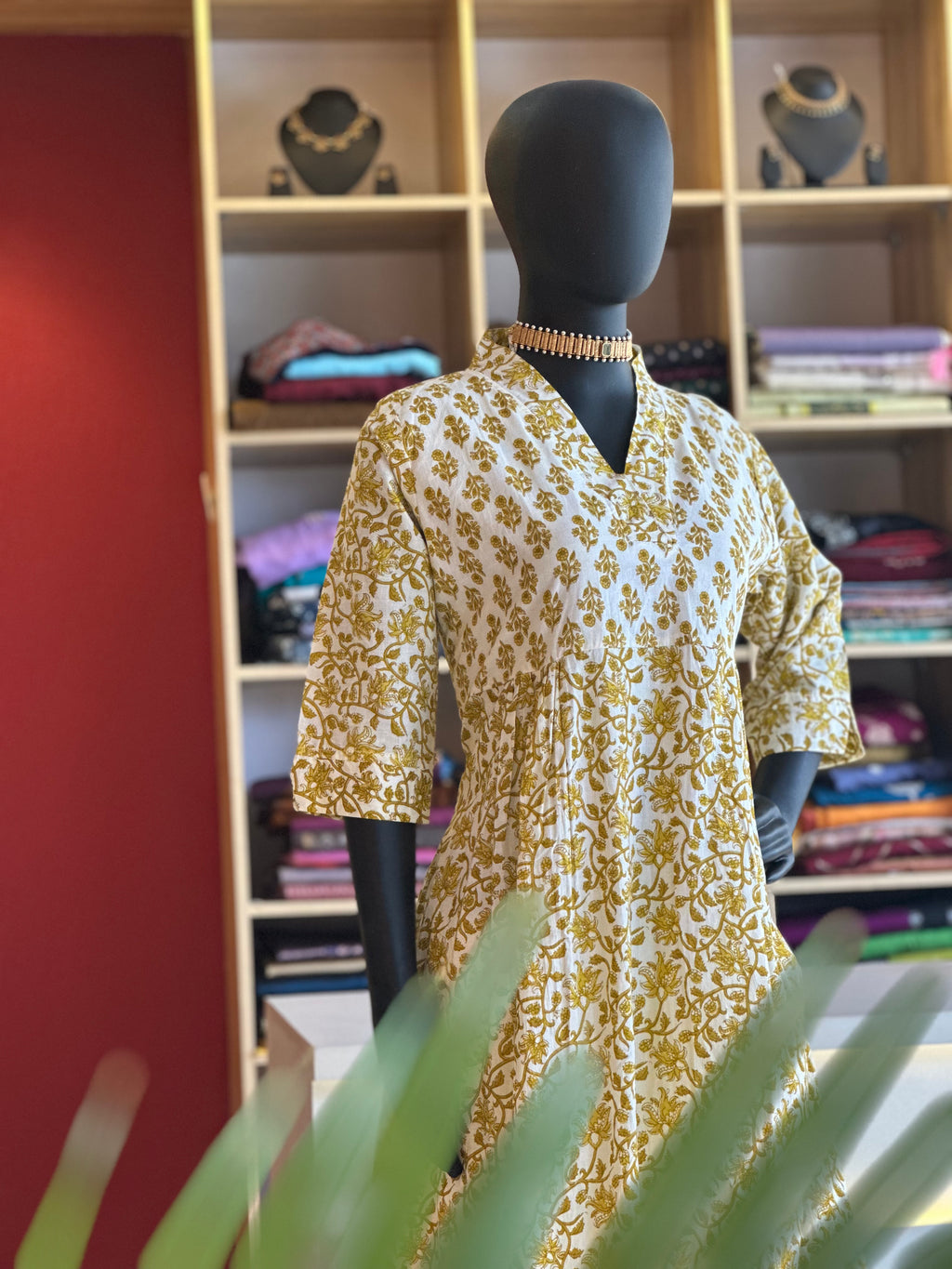 Cotton Floral Printed Kurti – Breezy Elegance for Everyday Style