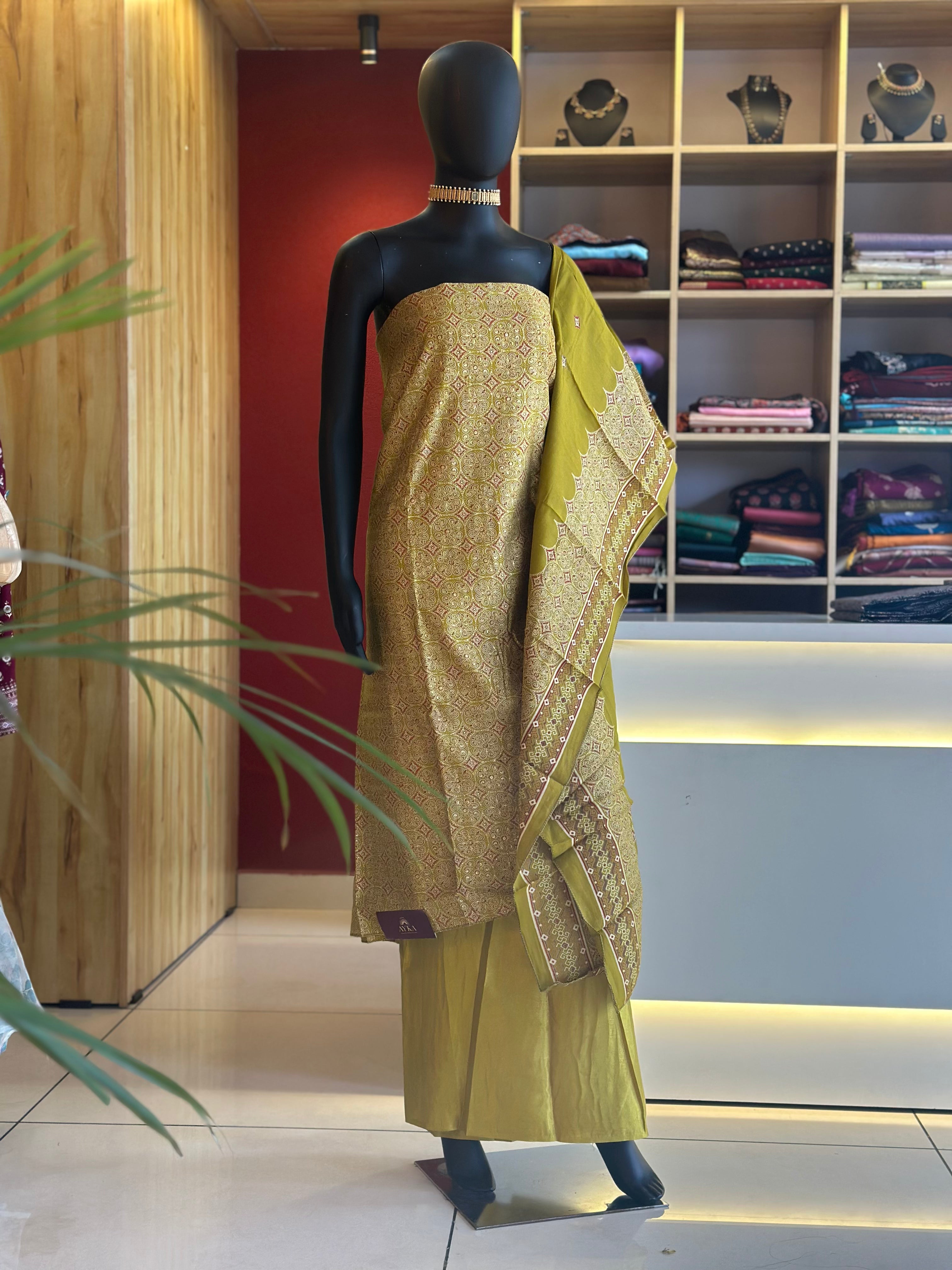 Muslin Churidar Material – Soft, Elegant & Lightweight Fabric from Ayka Fashions