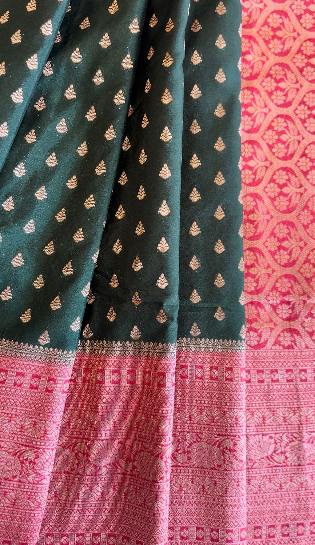 Semi Banarasi Sarees in Kerala – Buy Online at Best Price | Ayka Fashions